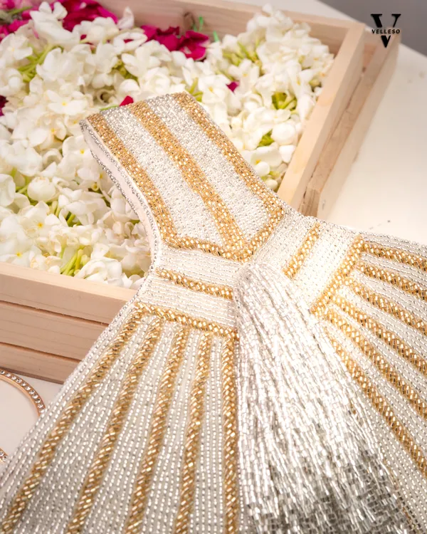 Sierra_Fan-Tail_Beaded_Bag